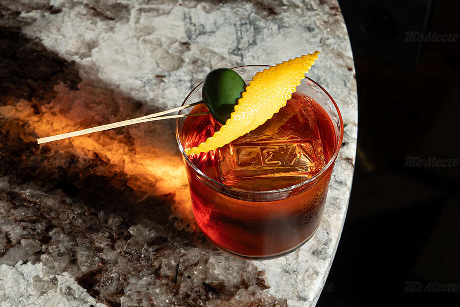 Negroni Fest: 4 варианта коктейля — по 1 100₽ каждый
